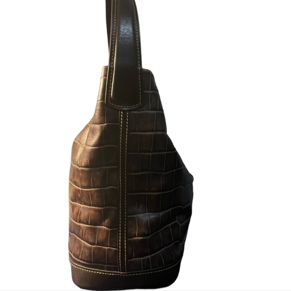 Dooney & Bourke Croco Logo Lock Shoulder Bag & Matching Zippered Pouch EUC - Picture 6 of 16